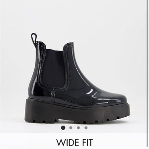 ASOS - WIDE FIT GADGET CHUNKY CHELSEA RAIN BOOTS